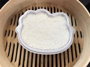 全部完成后放入蒸锅，水开后中火蒸20分钟左右，关火后焖5分钟。
