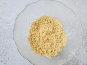 拌均成糖酥饼的馅料