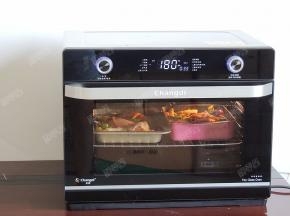 烤箱设定上管温度180度，下管160度，时间35分钟