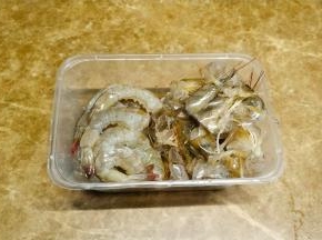 鲜虾去头去壳去线