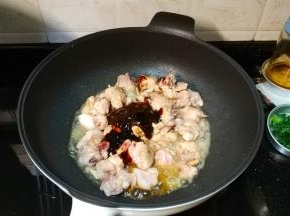 放入调味料