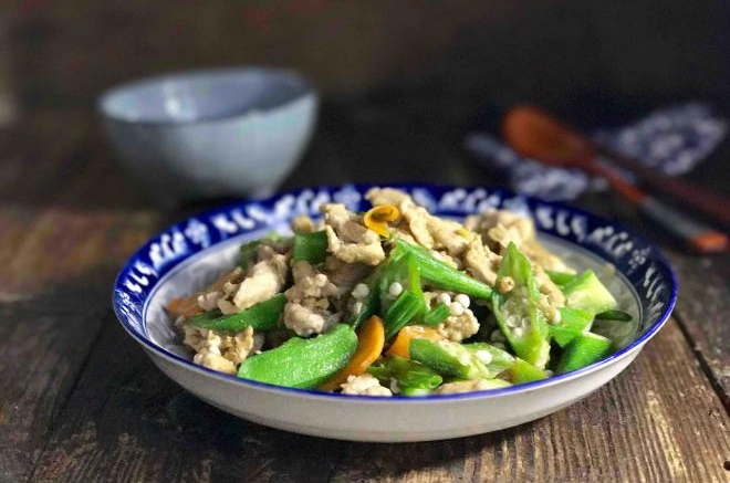 秋葵炒肉