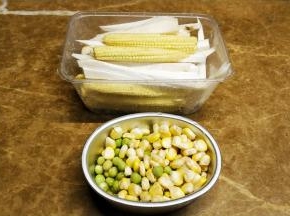 粟米、麦豆、扇贝洗干净