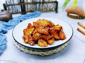 吃的时候一定要蘸一下凉开水，否则会很烫。