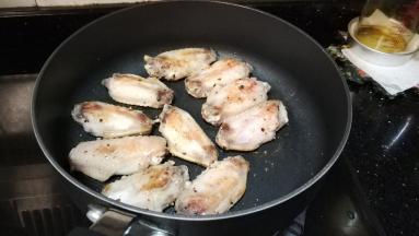 鸡油煎得滋滋响