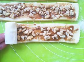 之后从一头卷起来