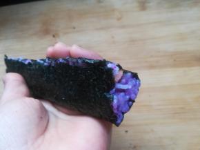 10 稍微定型后取下用手再整下形。