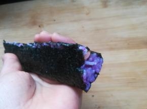 10 稍微定型后取下用手再整下形。