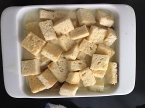 倒入布丁液