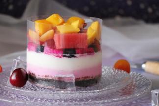 非常好吃的鲜果奶冻。