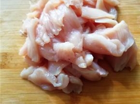 鸡胸肉切片
