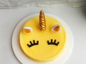 做好晾凉脱模放冰箱冷藏一晚口感更佳