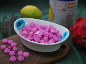 火龙果溶豆，吃不出火龙果味的。