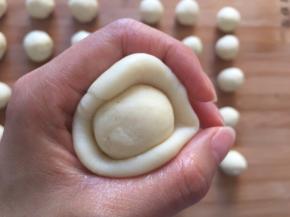 油皮将油酥包住