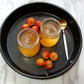 取出凝固的布丁杯即可食用