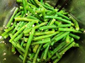 拌匀即可
我做好后冷藏了一个小时味道更好哦