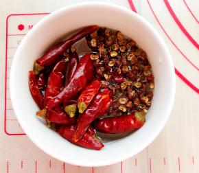 同时也把所需要的材料都事先准备好