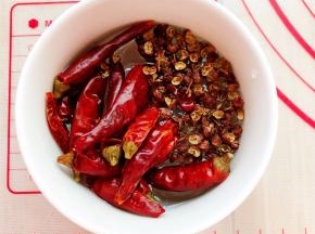 同时也把所需要的材料都事先准备好