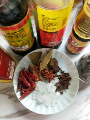 其他配料准备好。