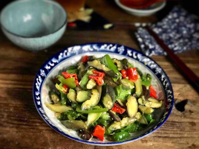 青椒炒茄子