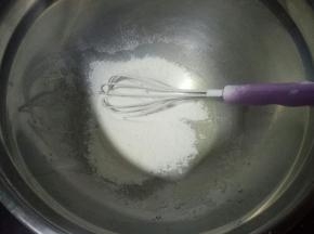 乳化完全够筛入低筋粉