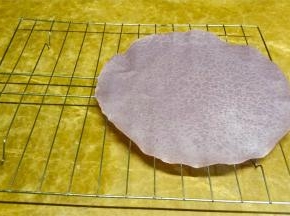 完成一片放上晾网上晾凉