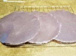 依次按上两步操作完成饼皮