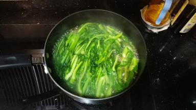 煮好青菜