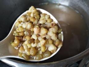 绿豆开花咯