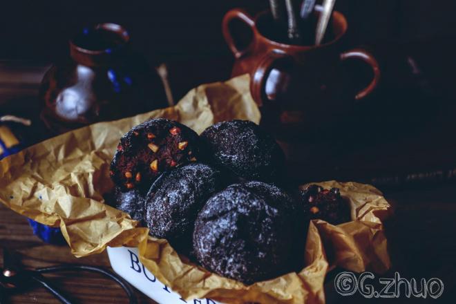 醇黑巧克力裂纹曲奇