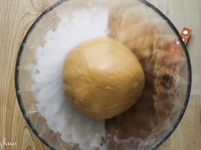 进入发酵阶段，今天比较热，室外34度，大概用了35分钟