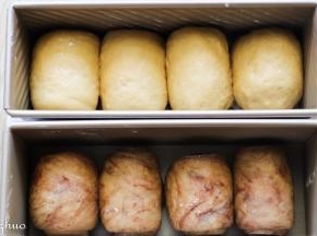 整好形后进入第二次发酵状态，盖上保鲜膜，常温发酵，30分钟。