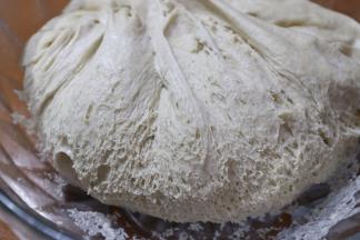 第二天取出备用。