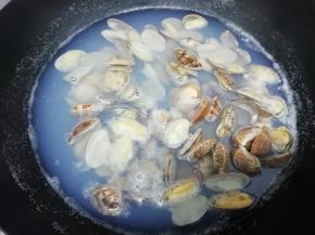 直到每个花甲的壳都裂开为止