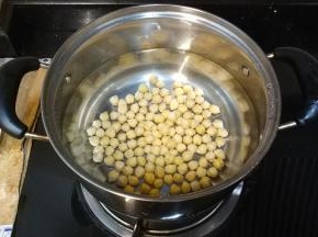 鹰嘴豆浸泡好