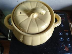 盖上盖子，直接定时25分钟即可。这个时间不是绝对的，我使用的是电陶炉，水沸腾以后转中小火。