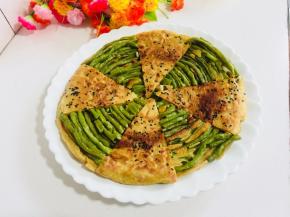 切成小块儿摆盘即可食用啦！