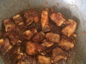 炒至收汁即可熄火装盘。