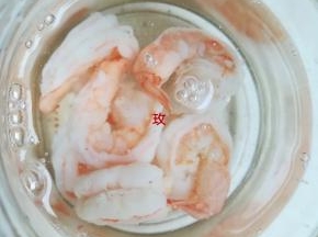 立即放入冷藏过的冷水中