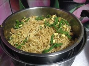 然后重新放入蒸锅，大火蒸十分钟