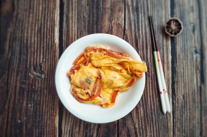 午餐肉炒蛋