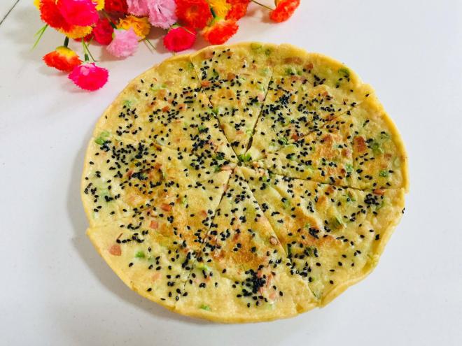 豇豆鸡蛋火腿黑芝麻早餐饼