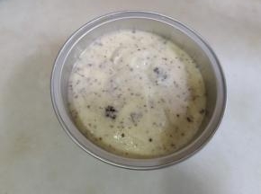 也可以装入杯子，就是奥利奥冰淇淋了。