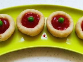 点缀上绿绿的碗豆。
