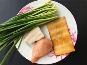 准备材料如图。