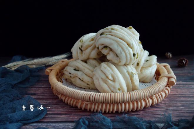 香葱椒盐花卷