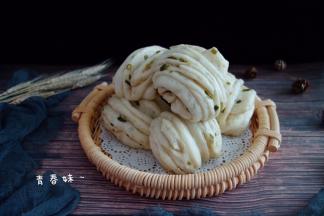 很好吃，喜欢吃咸一点的就多放点椒盐