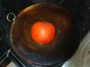 番茄洗干净切块