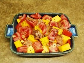 洒上少许黑椒盐、杂锦香草