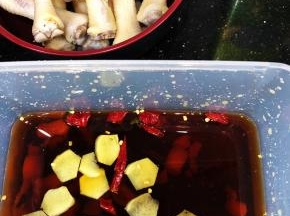 两者放一起